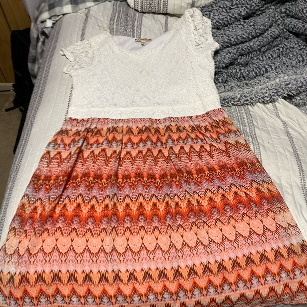 Dress - Picture 4 of 6